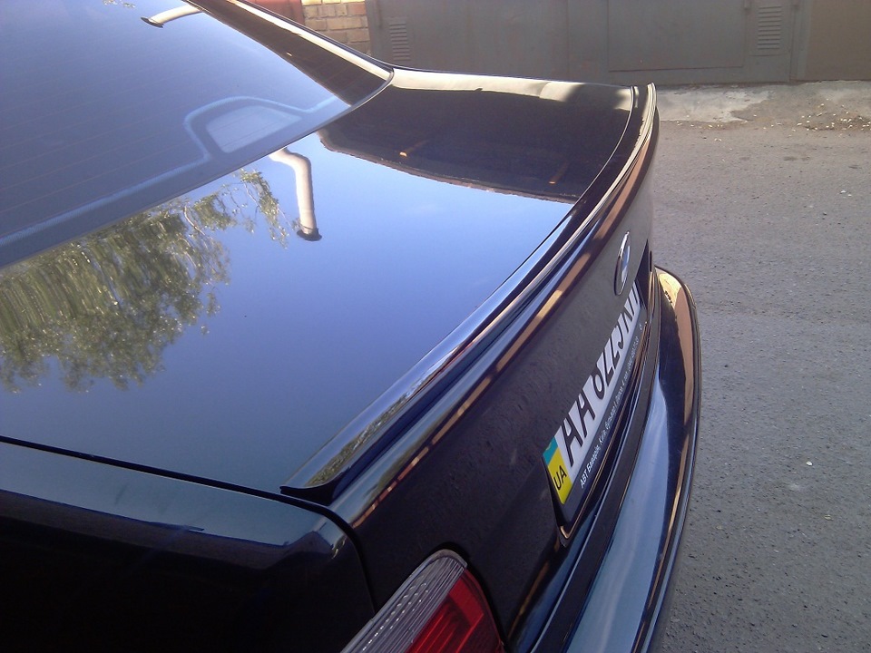 Lip spoiler 1