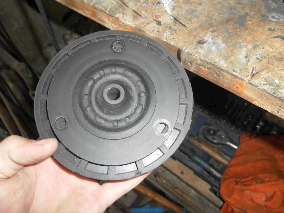 № 23.задні стійки е34 4