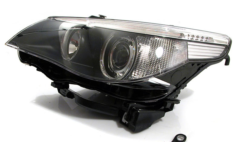 Які бувають фари на BMW e60 4
