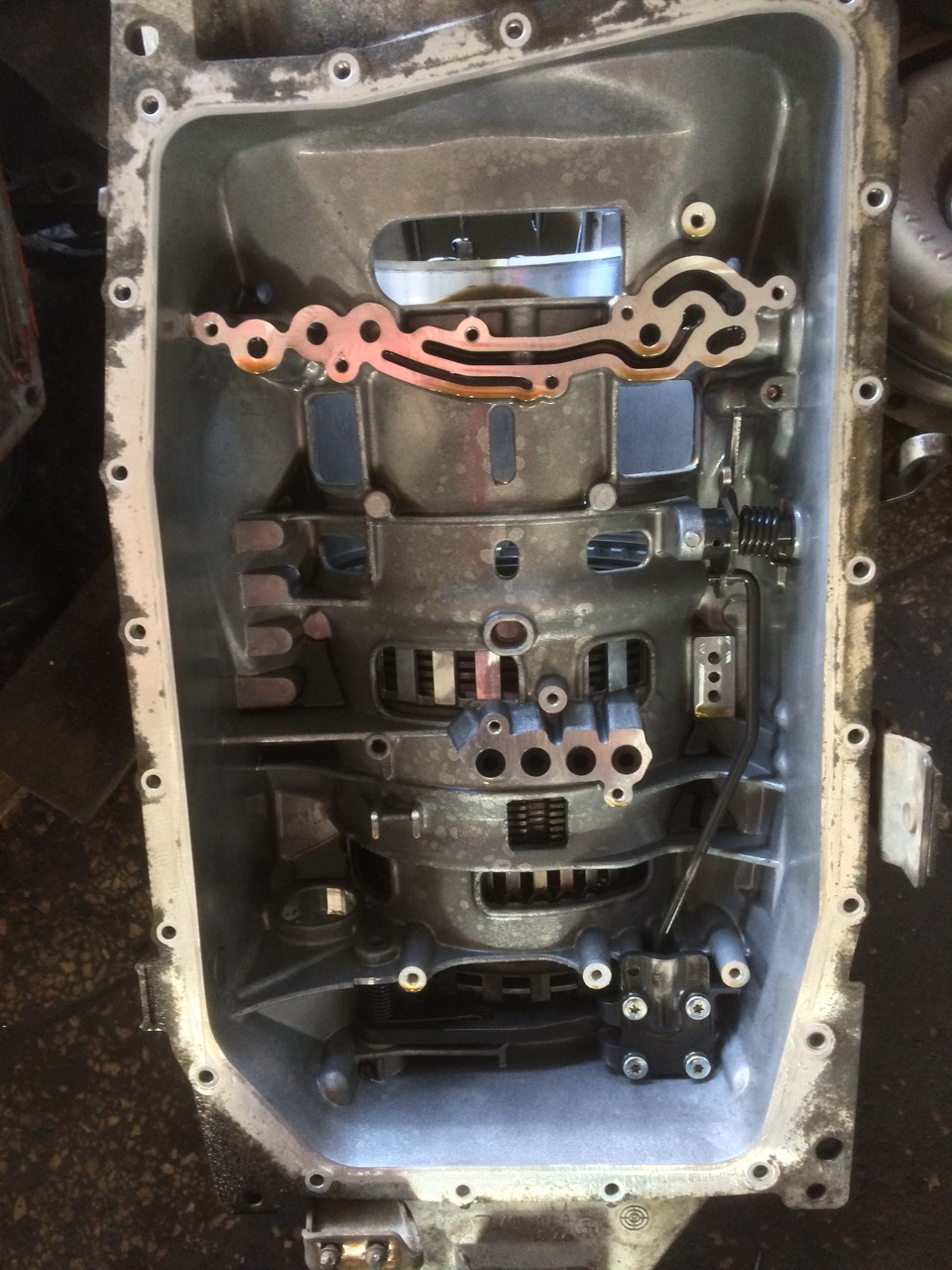 Частковий ремонт АКПП 6hp-28 e60 2008 4