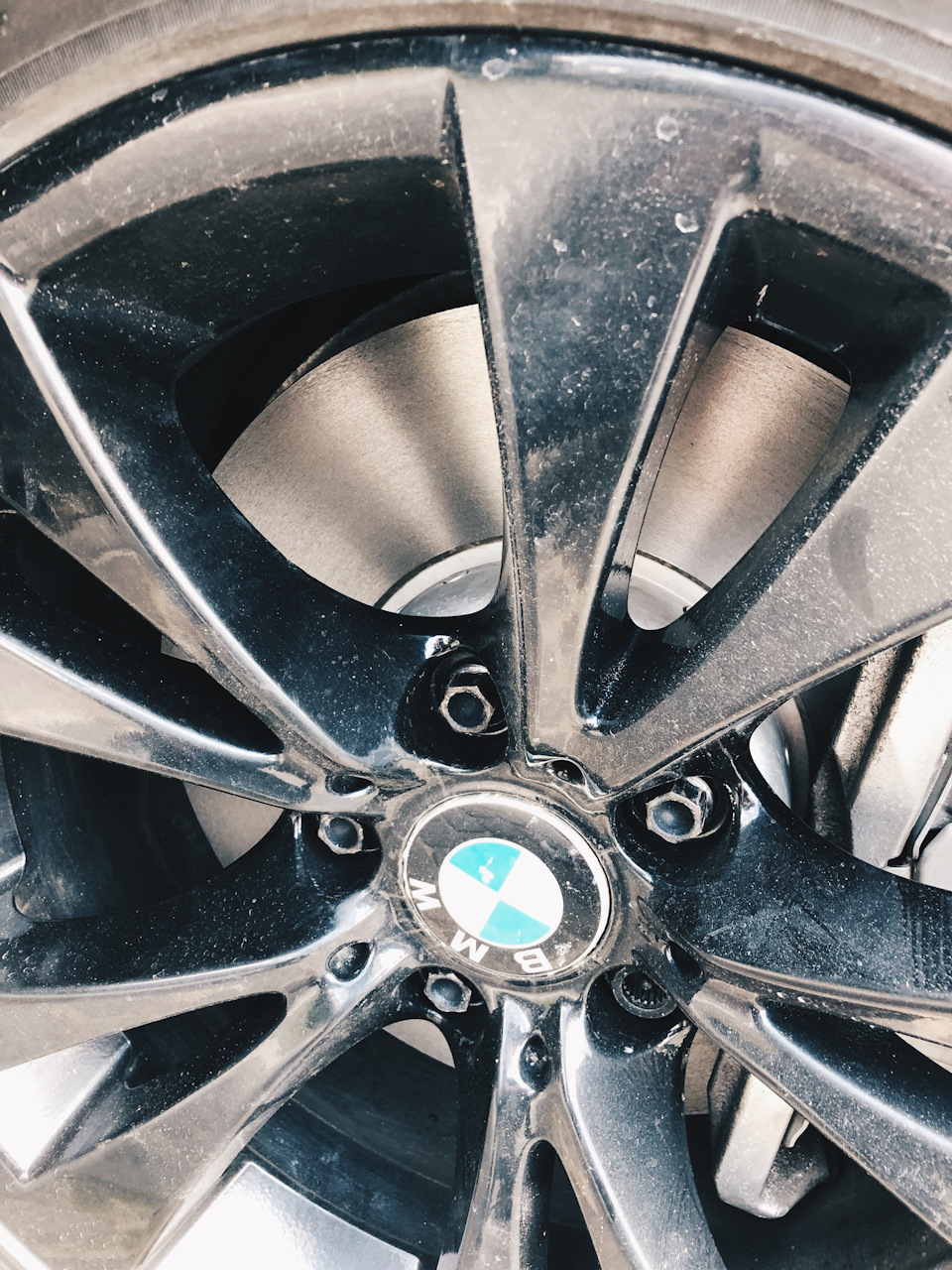 Ревізія передніх гальм е60 535d Original + Michelin PS4 245/45/17 1