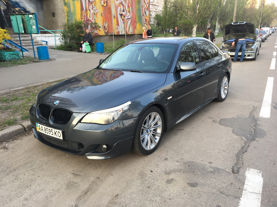 25. Дооснащення опцією S715A Аеродинамічний комплект M Technic 4