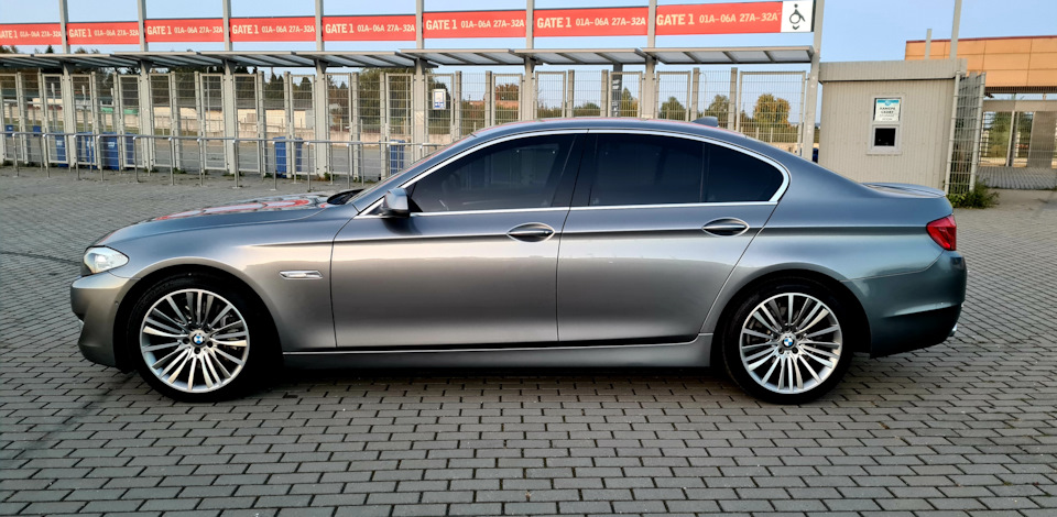 Пару фото BMW F10 під кінець дня 5