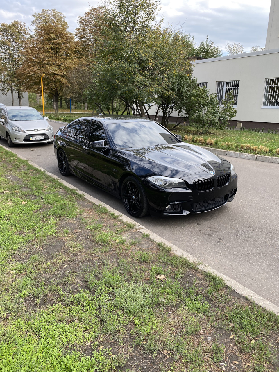 Тонування лобового скла BMW F10 3