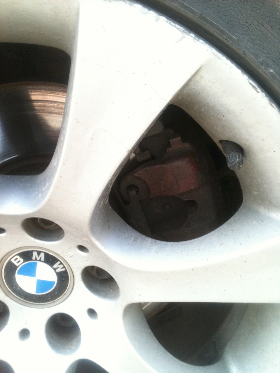 # BIMMER Стайлінг - Фарбування супортів /// 3