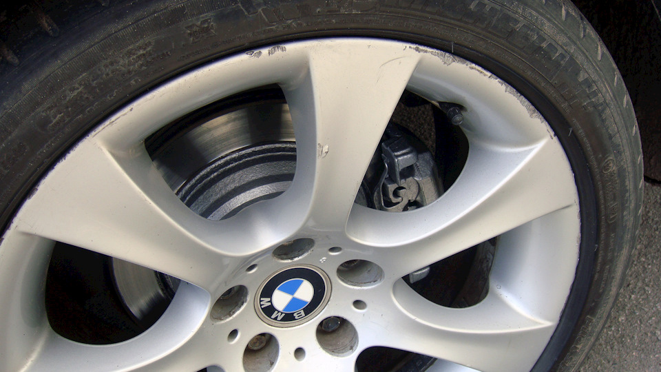 # BIMMER Стайлінг - Фарбування супортів /// 1