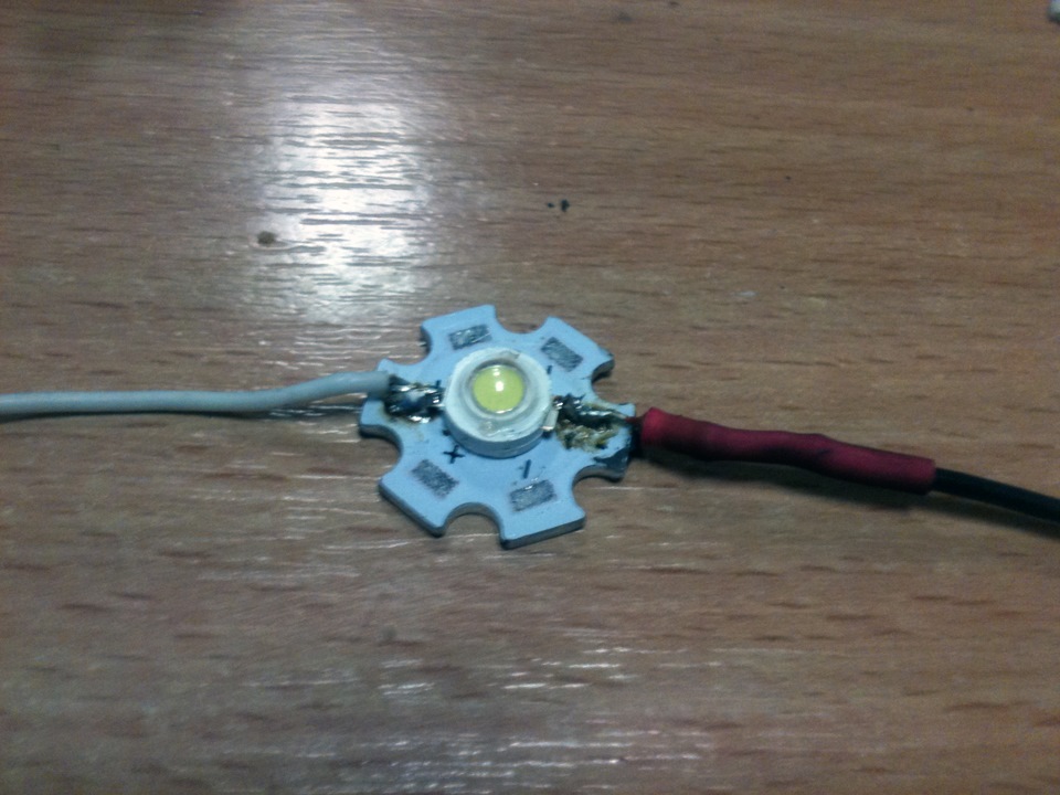 # Робимо LED підсвічування 4