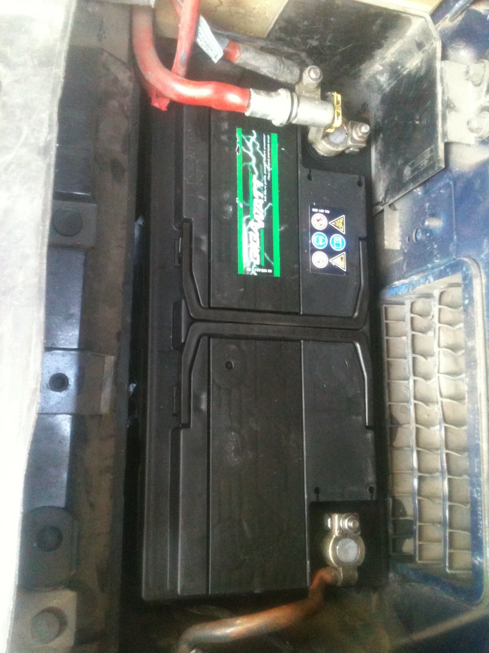 # FAQ щодо вирішення (будь-якої) проблеми АКБ, що висаджується на BMW. 'Я переміг її!' 1