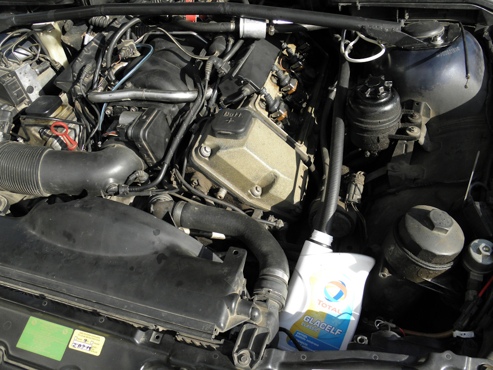 Маслоуловлювач на V8 М62, сліки Michelin Pilot Sport 20/65-18, напівсліки Westlake Sport RS 265/35 3