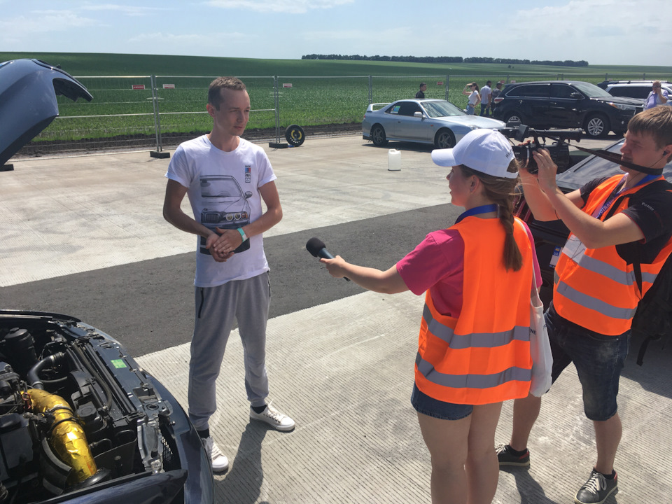 Трішки потрапив на ТБ у сюжеті по дорогому рейсингу! 1