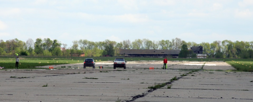 # Відкриття сезону Drag Racing для BIMMERa /// 4