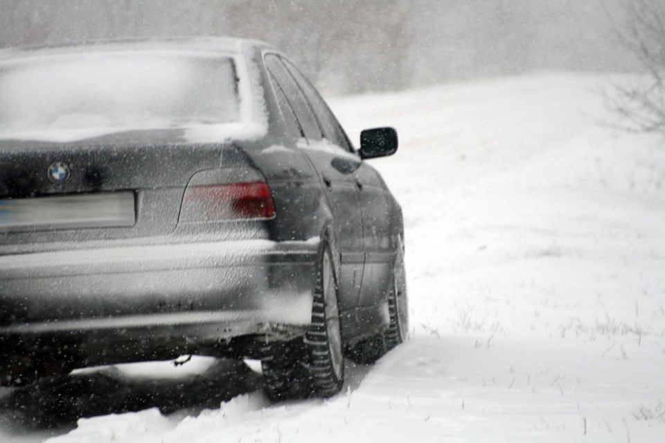 # Winter Photo Session BMW E39 540i /// 5