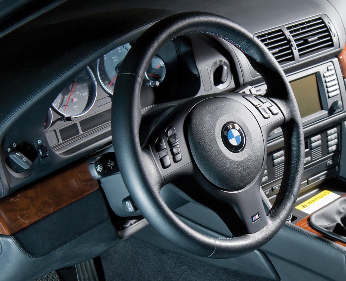Встановлення панелі приладів від BMW Е39 М5! 2