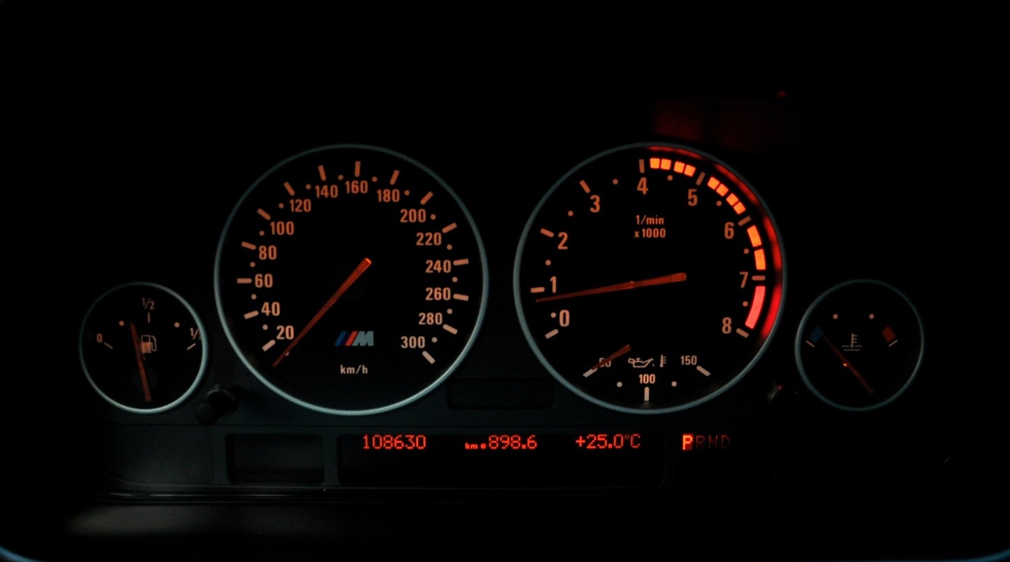 Встановлення панелі приладів від BMW Е39 М5! 4