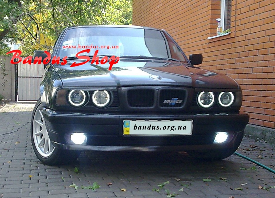 Ваша думка:Hella black or Hella Black+angel eyes 1