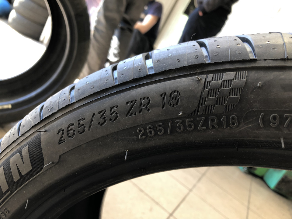 Купівля Шин MICHELIN Pilot Sport 4 3