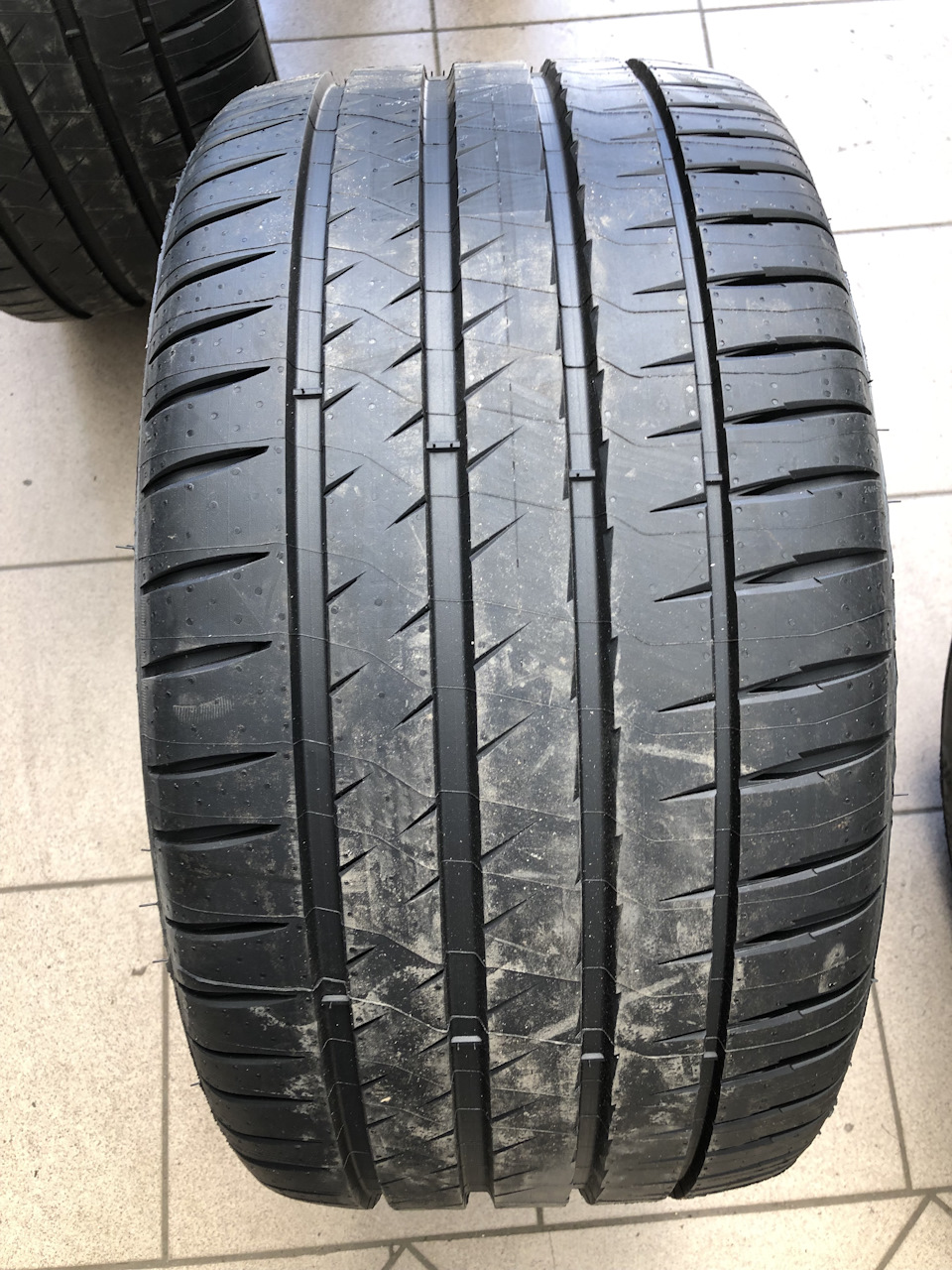 Купівля Шин MICHELIN Pilot Sport 4 1