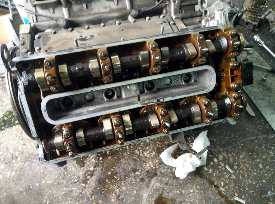 Капітальний ремонт двигуна М62В44 3