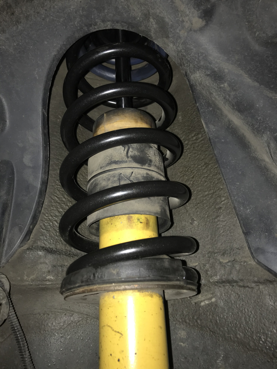 Пружини Eibach на BMW E60 550i 3