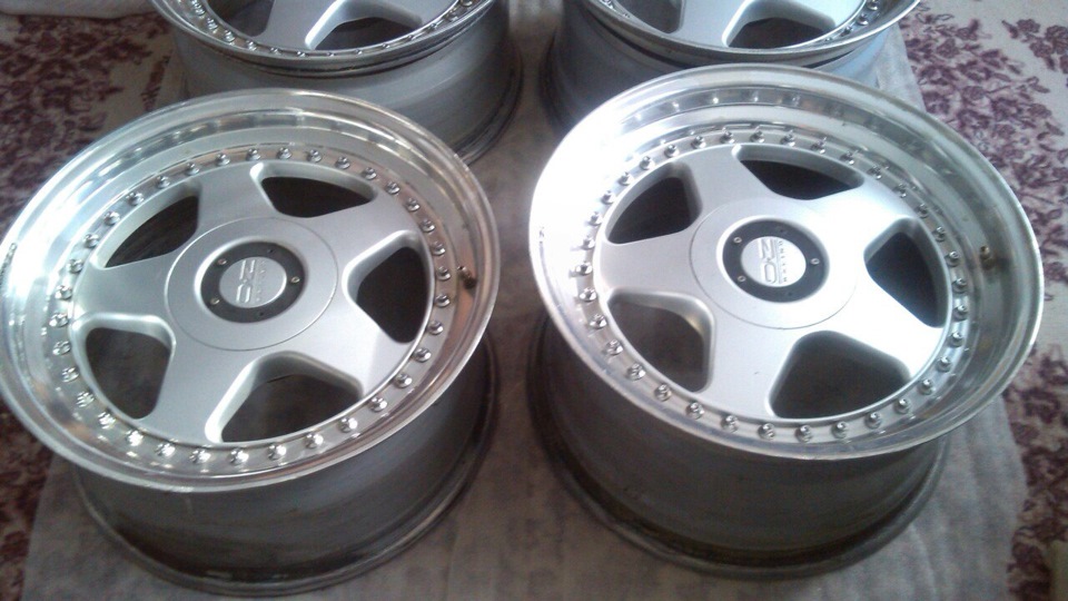 (Продано) OZ Futura R17, 8/9JJ, 5/112 2