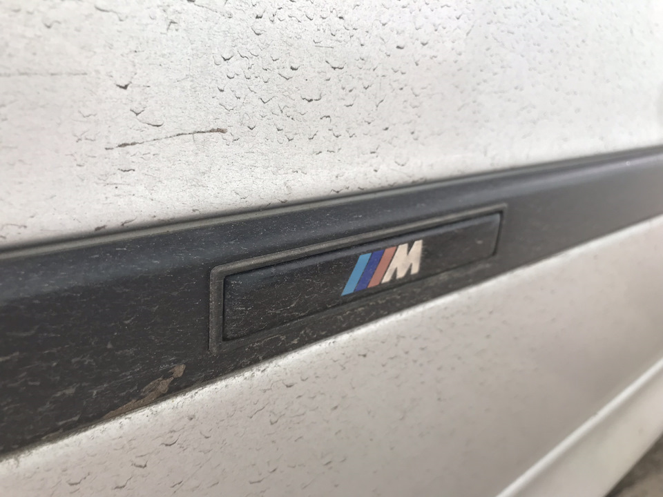///М молдинги, ///М підніжка. 1