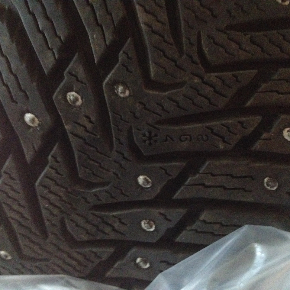 Зимові шини Nokian Hakkapeliitta 8 4