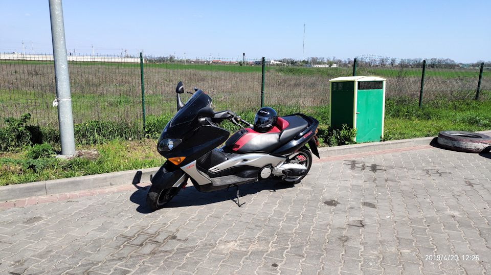 Гараж моєї мрії / Yamaha T-Max 500 3