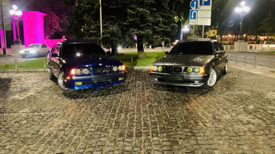 #4 Дві гарні машини😎 1