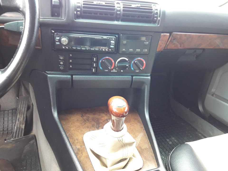Опція S550A Бортовий комп'ютер, S662* (BMW BAVARIA C PROFESSIONAL RDS), та Hi-Fi пищалки в куточки дзеркал 3