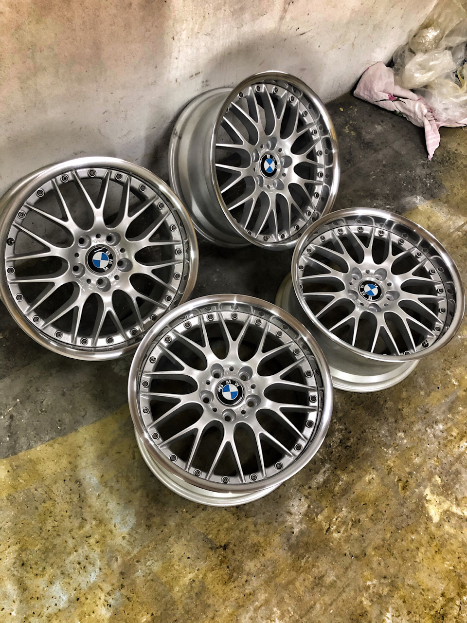 Тапки на літо BBS rs r18 + Continental 3