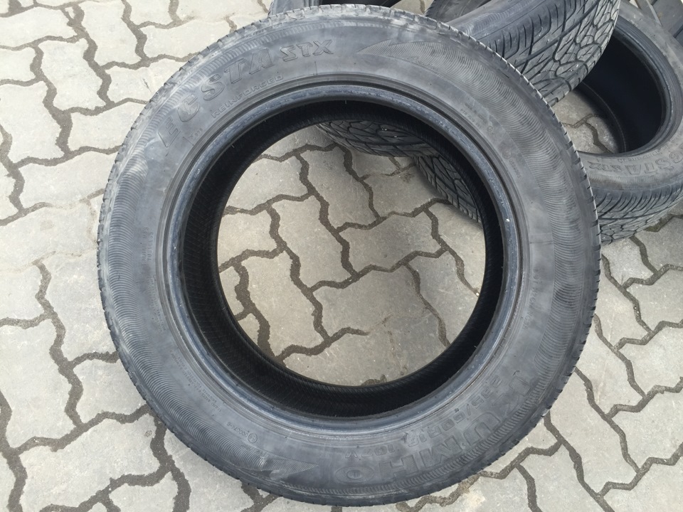 Продам Kumho Ecsta 235/60R18 2