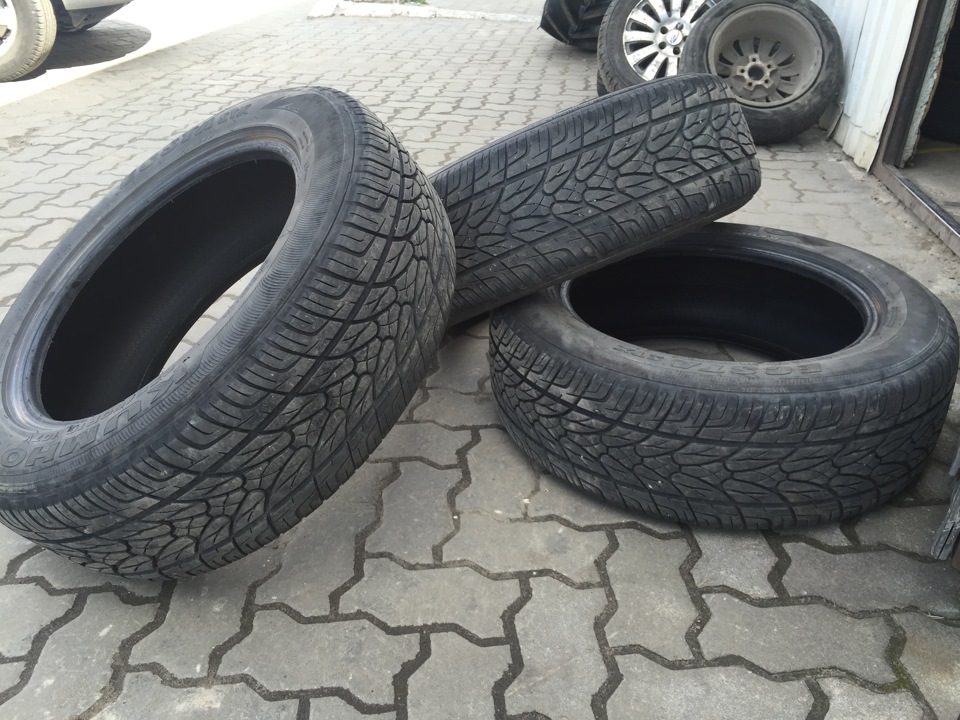Продам Kumho Ecsta 235/60R18 1