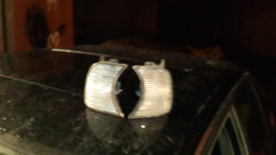 Ніштячки білі повороти 3