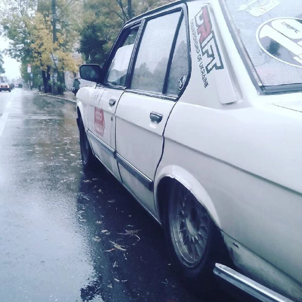 2 години у позі Азелоу=)