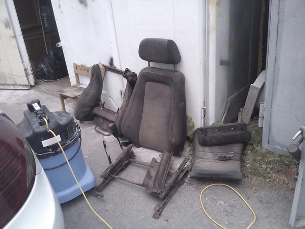 Сидіння Recaro Дочекався таки=) Відвіз до Ремонту))) 2