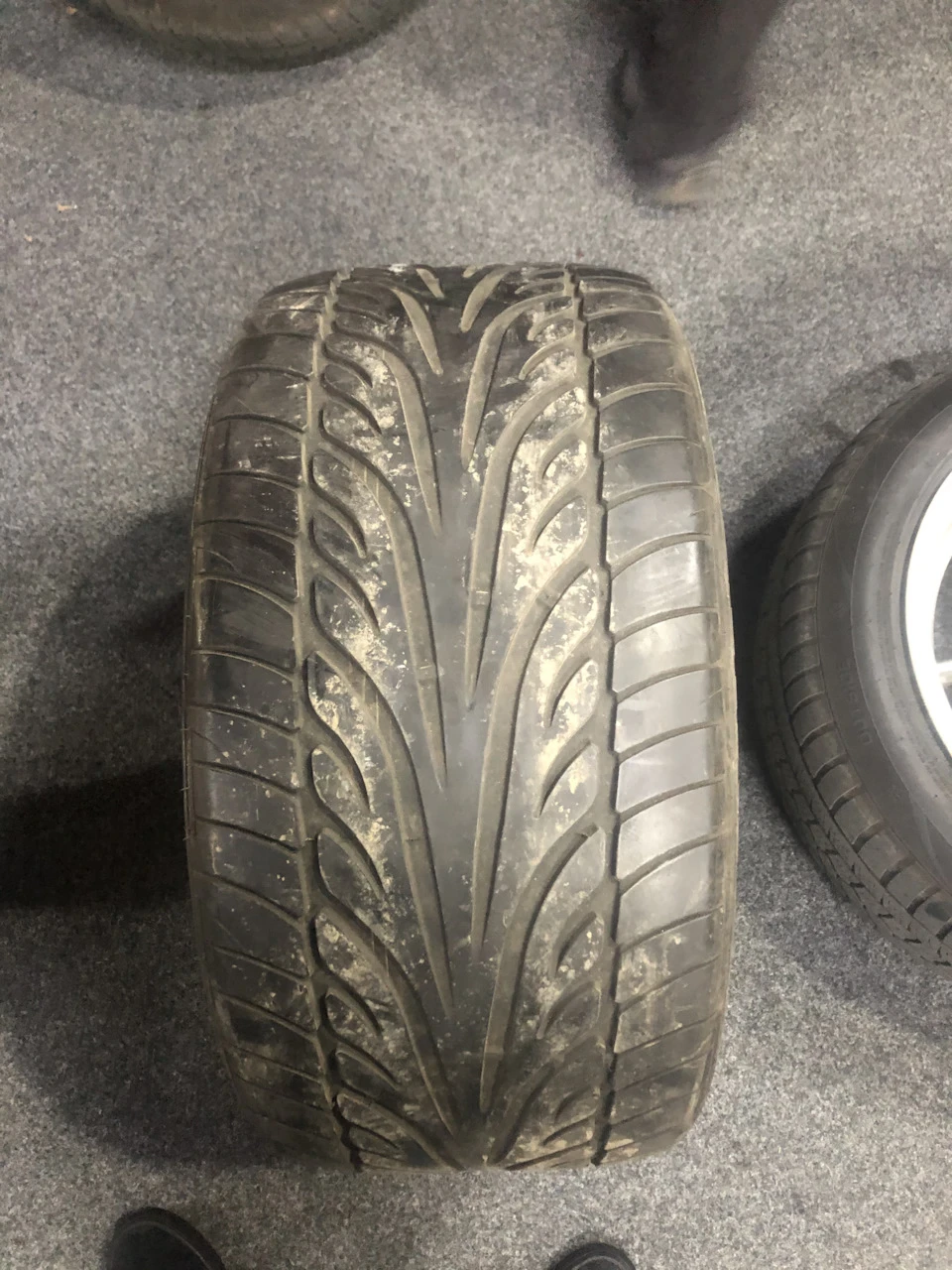 265/40 мало взяв 275/40