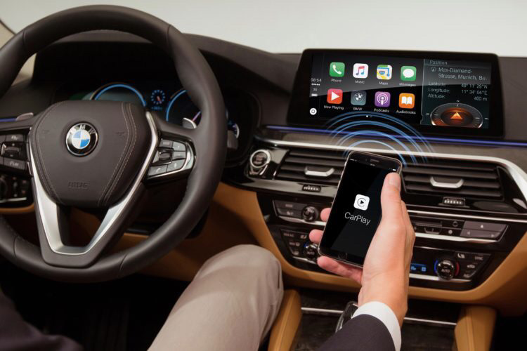 Apple CarPlay та інші інтернет-сервіси в G30 2