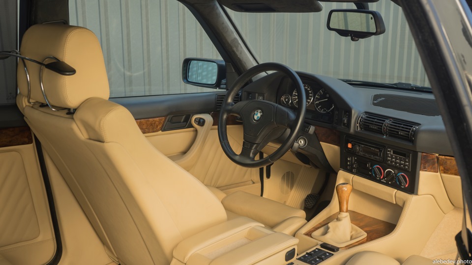 BMW 5 series e34 Individual Interior 4