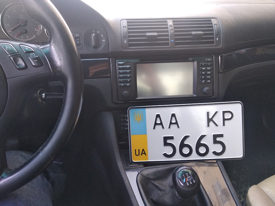 Новий номер на нову кришку багажника 2