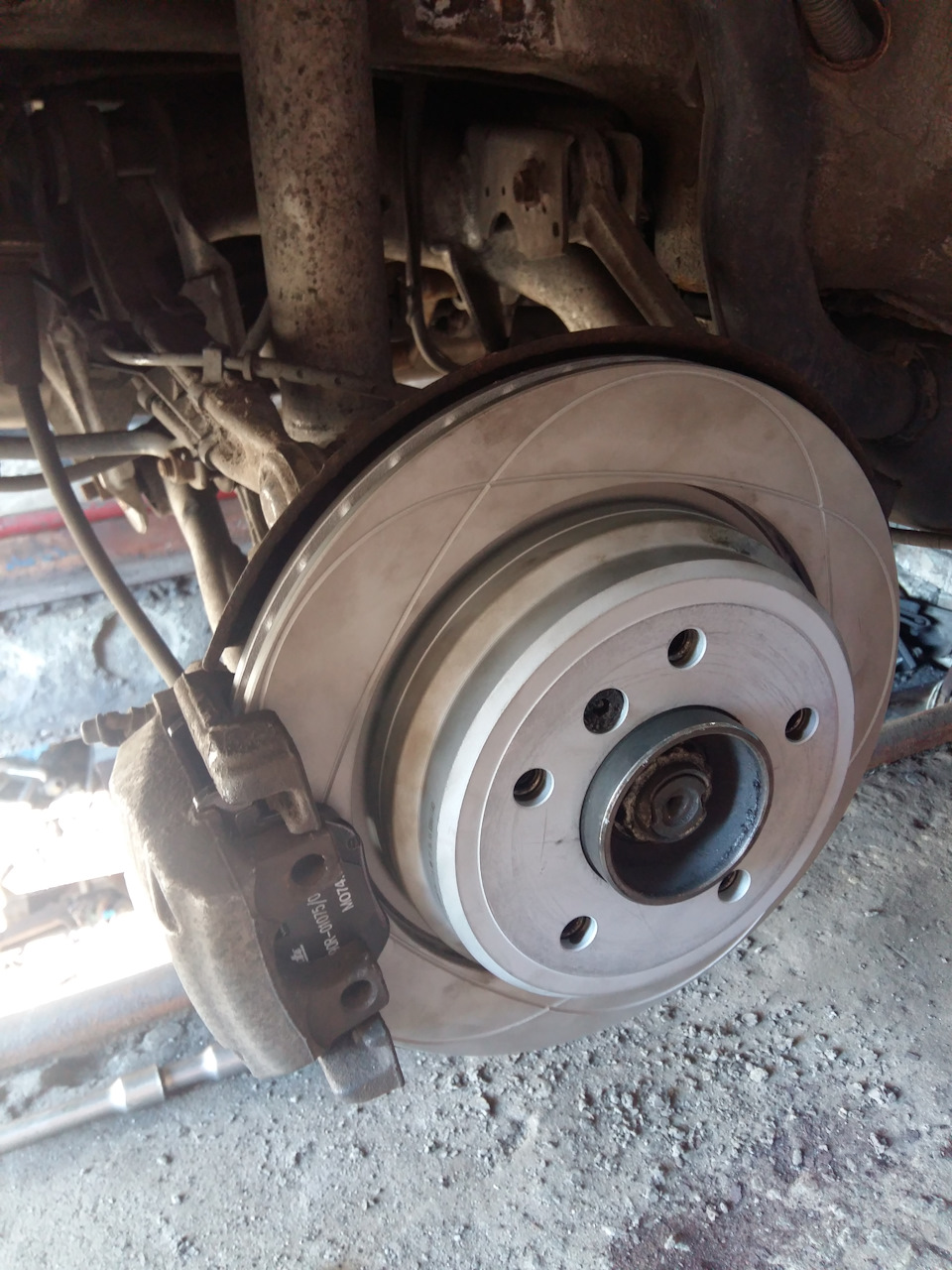 Тормозні диски та колодки АТЕ 2