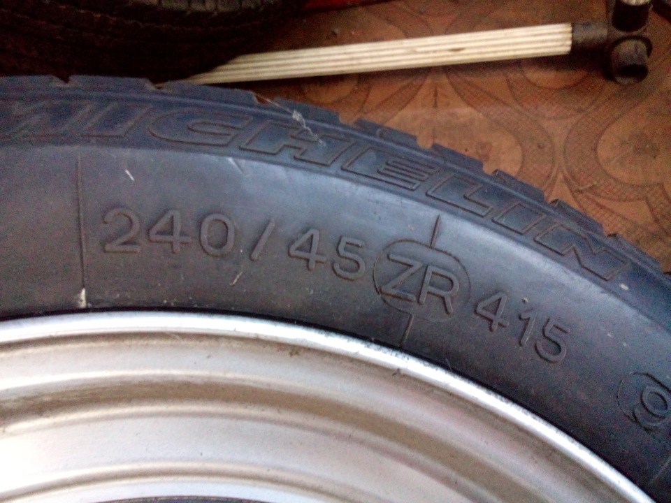 Michelin TRX. Частина історії BMW. 5
