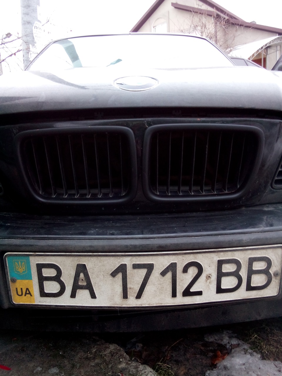 Ноздрі -фірмова риса BMW 5
