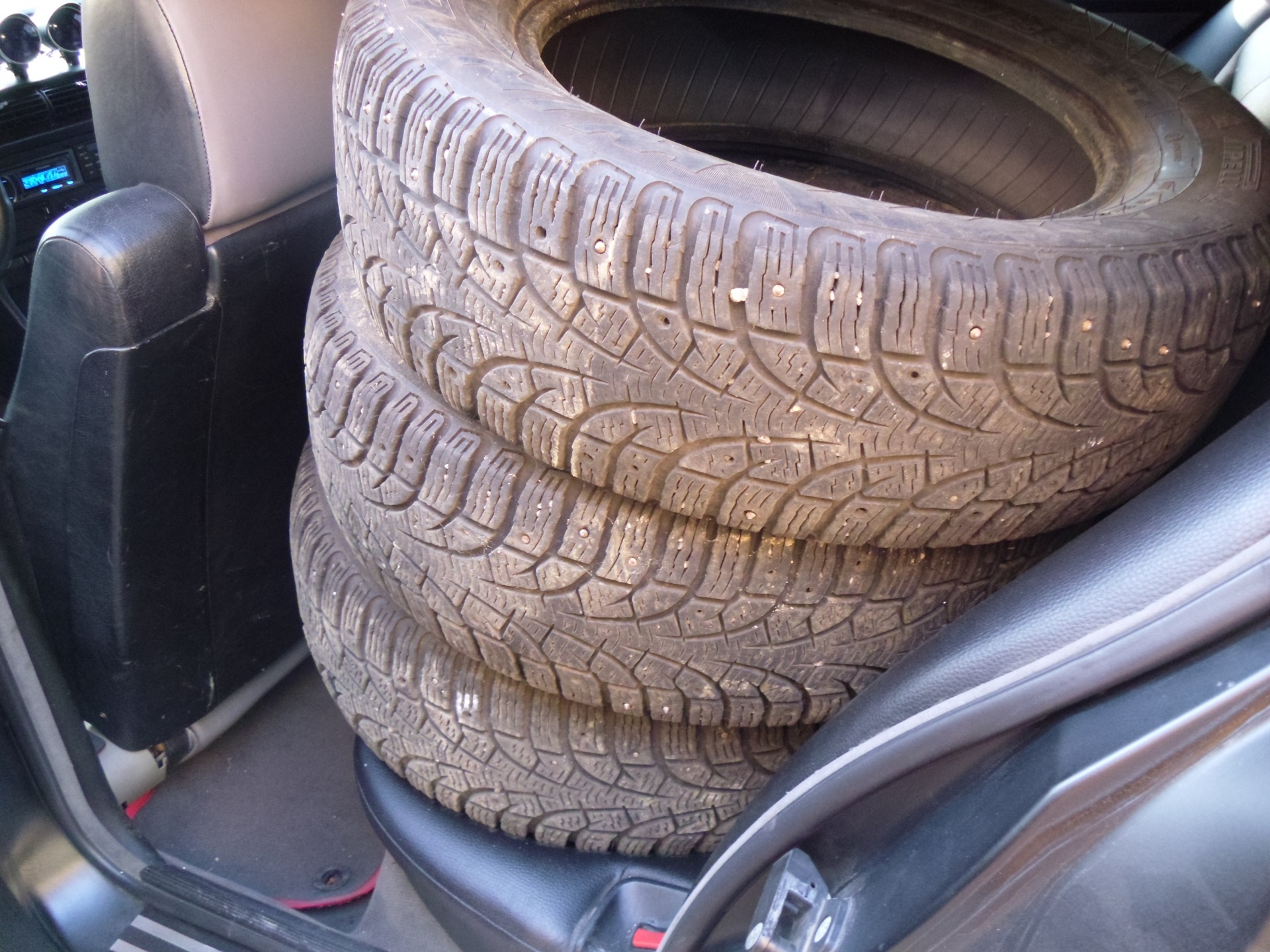 На зиму 5 style r15 та Pirelli 205\65\15 1