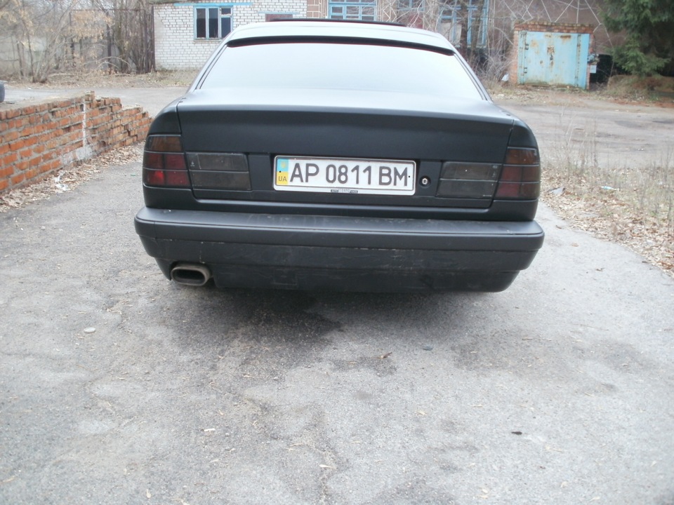 Задня оптика Hella Schwarz! 1