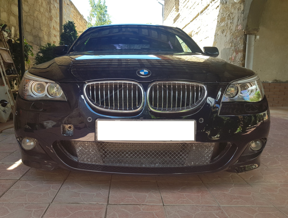 2. Перші процедури. ТО та заміна стекол фар BMW E60 520d 4