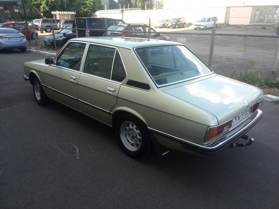 Ще одна е12 4