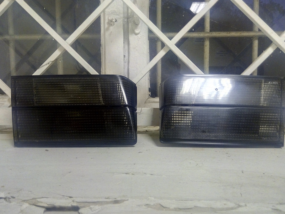 Hella Black зад 4
