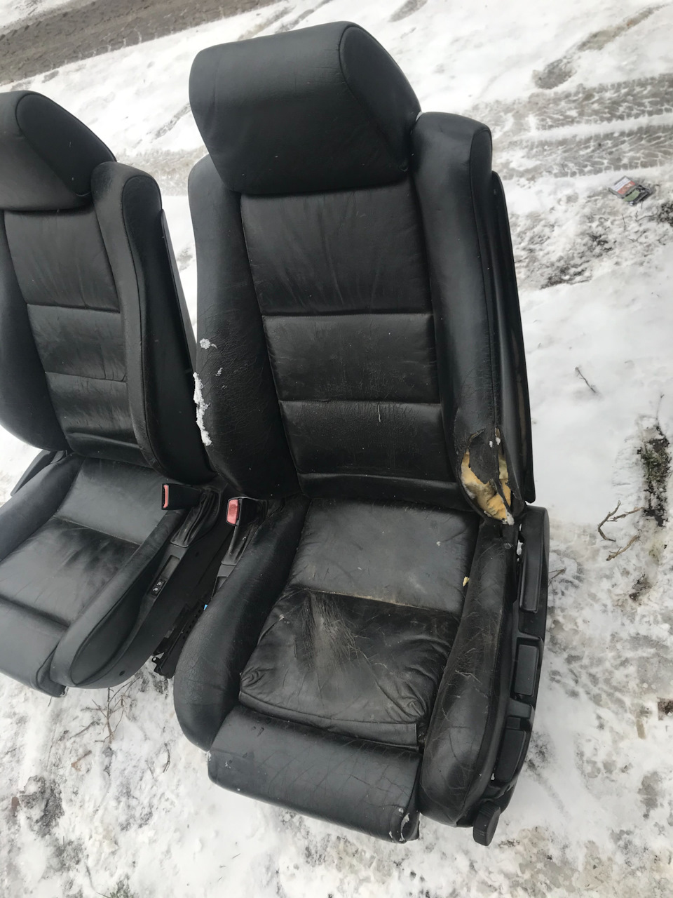 S481A Sportsitze, S488A Поперекова опора та S494A Обігрів сиден.водія 4