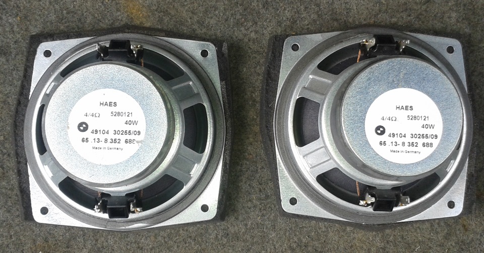 колонки по 40Вт Hi-Fi 2