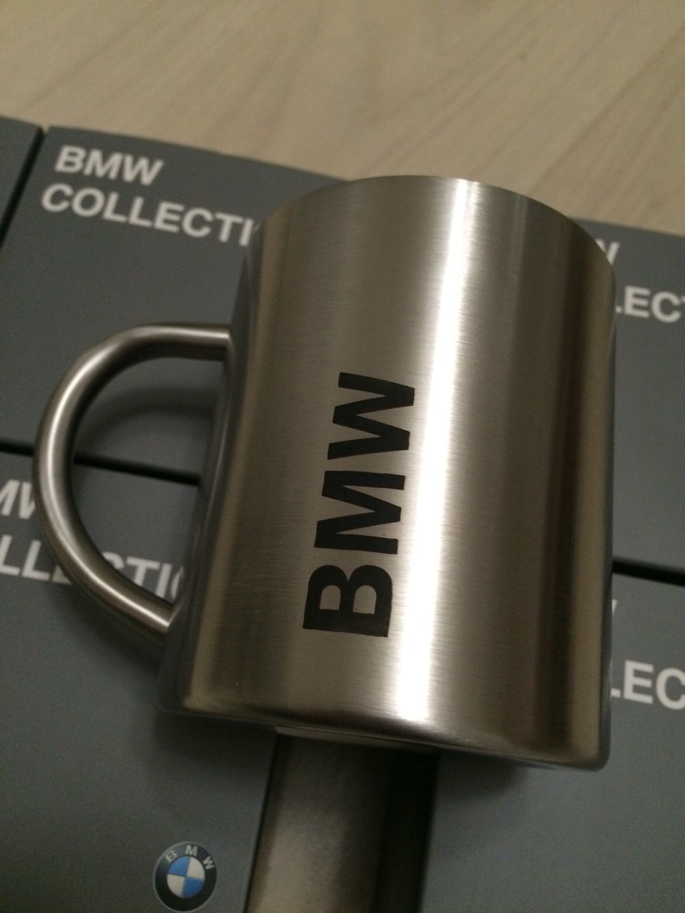Металевий кухоль BMW 3